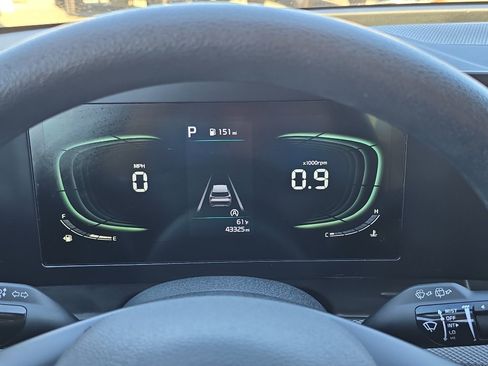 Used 2024 Kia Sportage LX image 25