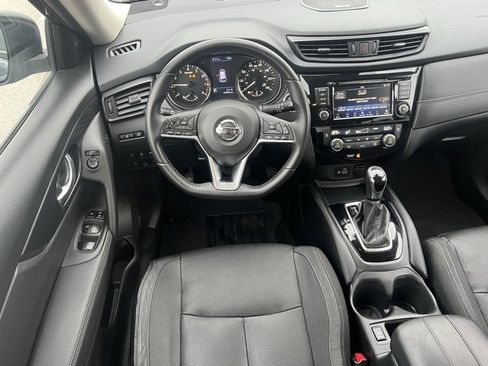 Used 2018 Nissan Rogue SL image 14