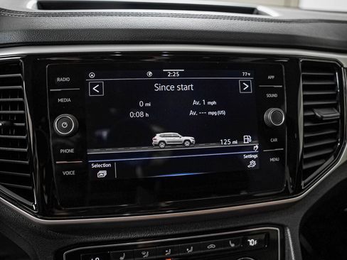 Used 2022 Volkswagen Atlas SE FWD image 18