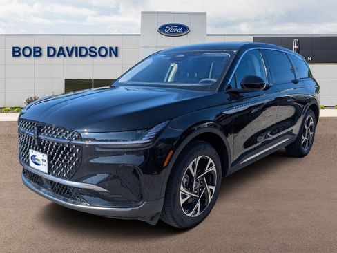 Certified 2026 Lincoln Nautilus Premier w/ Equipment Group 102A AWD/4WD image 1