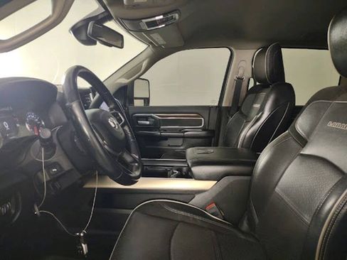 Used 2023 RAM 2500 Laramie AWD/4WD image 10