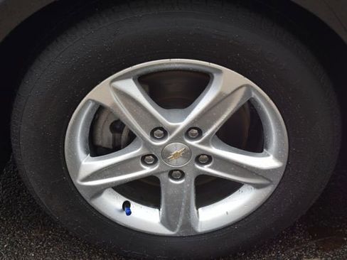 Used 2023 Chevrolet Malibu LT image 44