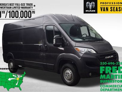 New 2025 RAM ProMaster 2500 w/ Premium Convenience Group