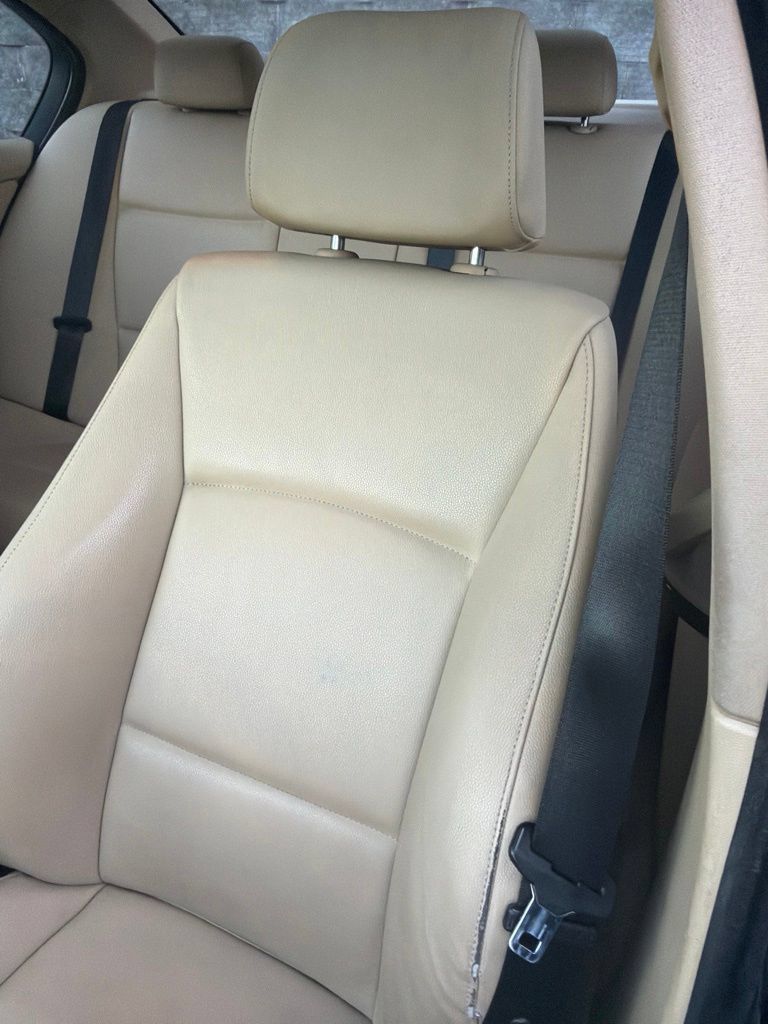 Used 2008 BMW 335i Sedan RWD image 5