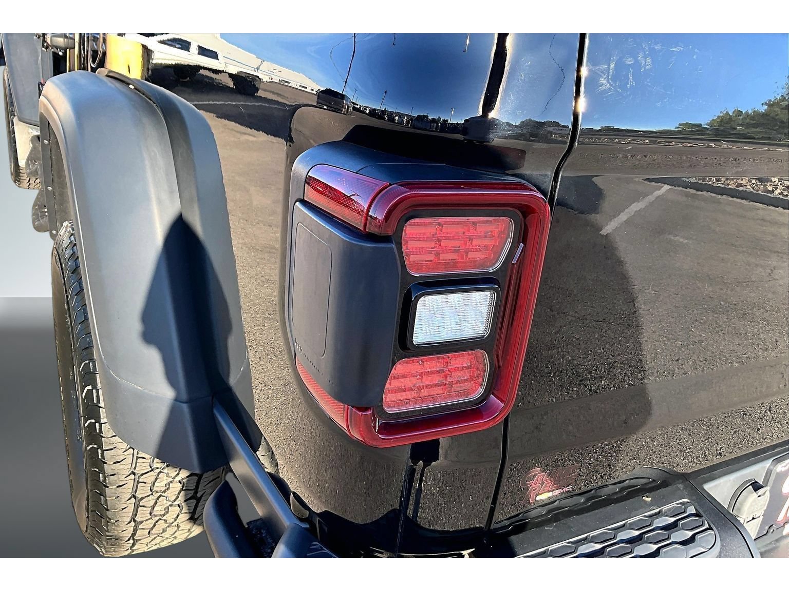 Used 2020 Jeep Gladiator Rubicon AWD/4WD image 24