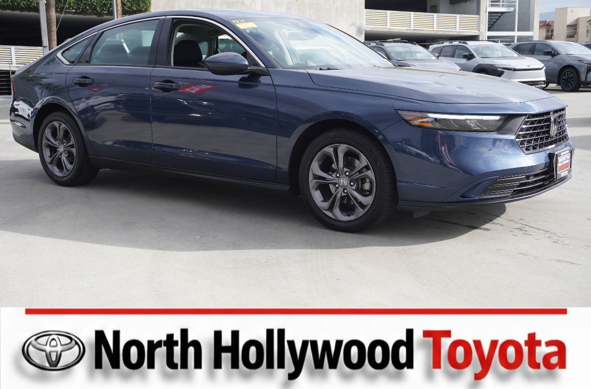 Used 2024 Honda Accord EX image 1