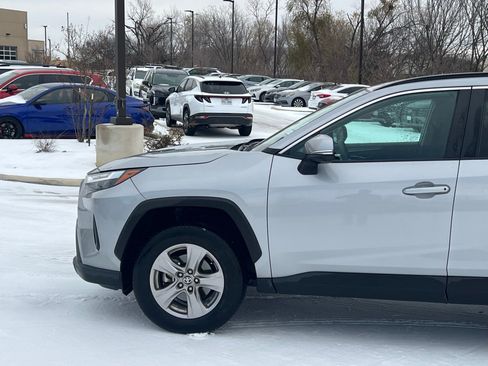 Used 2024 Toyota RAV4 XLE image 7