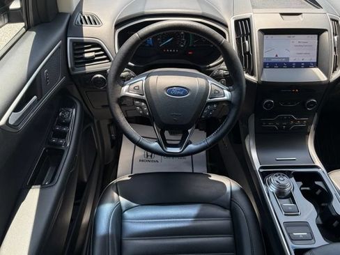 Used 2020 Ford Edge SEL w/ Convenience Package AWD/4WD image 35
