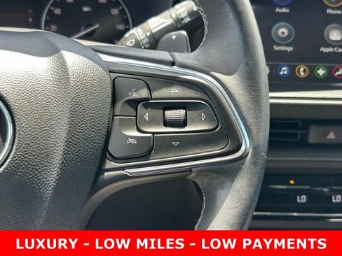 Used 2023 Buick Envision Preferred image 21