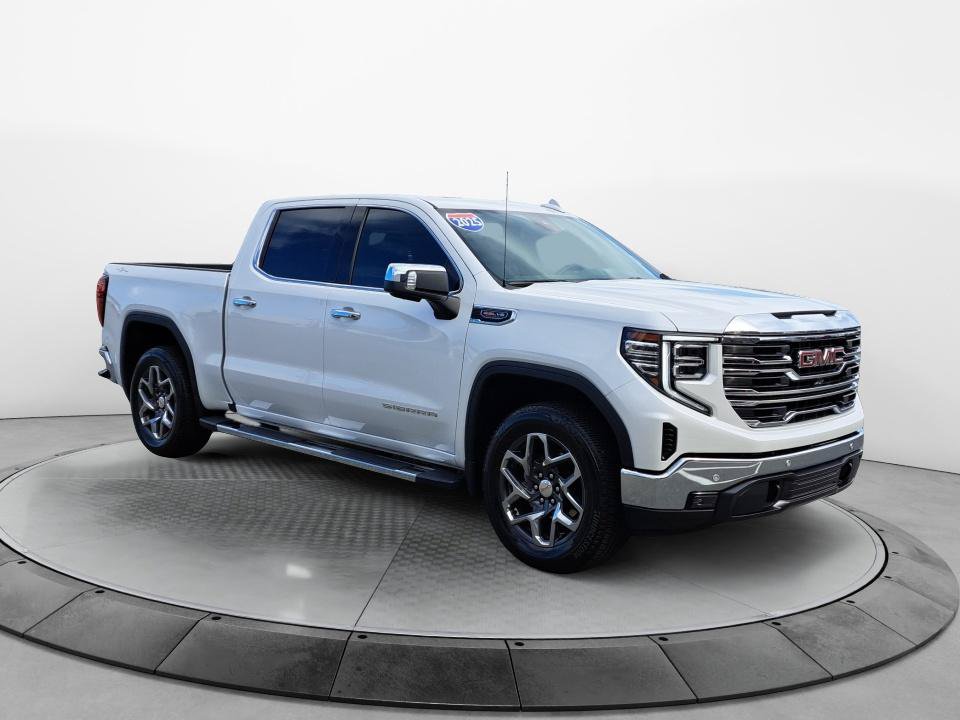 Used 2025 GMC Sierra 1500 SLT w/ SLT Premium Package AWD/4WD image 1