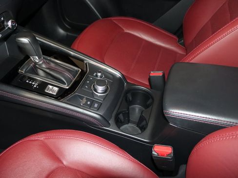 Used 2024 MAZDA CX-5 Carbon Edition image 39