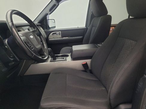 Used 2016 Ford Expedition XLT AWD/4WD image 17