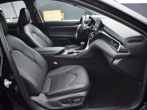 Used 2024 Toyota Camry XSE FWD image 10