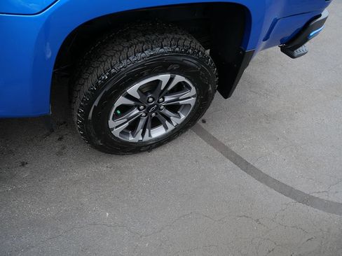 Used 2021 Chevrolet Colorado Z71 AWD/4WD image 35