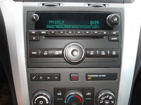 Used 2012 Chevrolet Traverse LT image 12