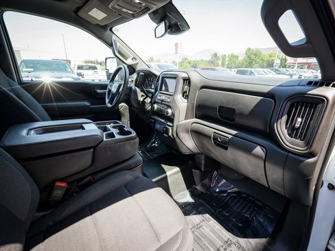 Used 2024 GMC Sierra 2500 Pro w/ 1SA Pro Safety Plus Package AWD/4WD image 22