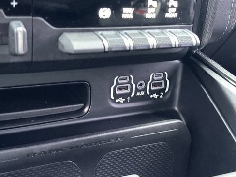 Used 2024 RAM 2500 Limited AWD/4WD image 41