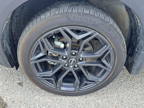 Used 2025 Nissan Kicks SR image 15