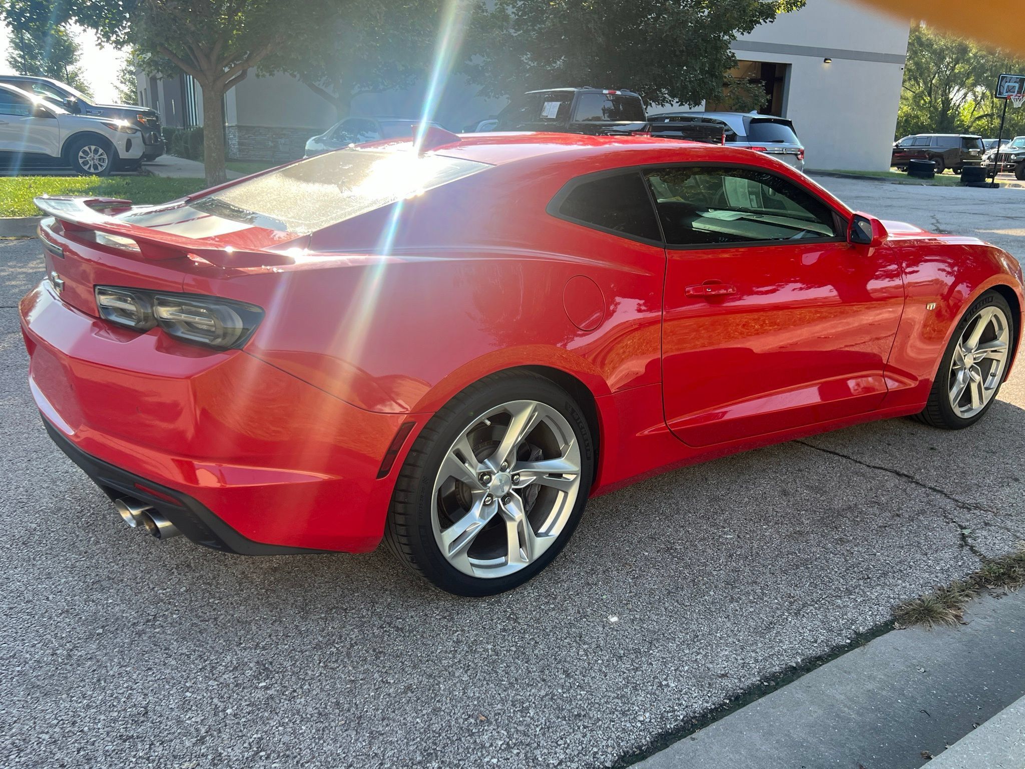 Used 2019 Chevrolet Camaro SS RWD image 5
