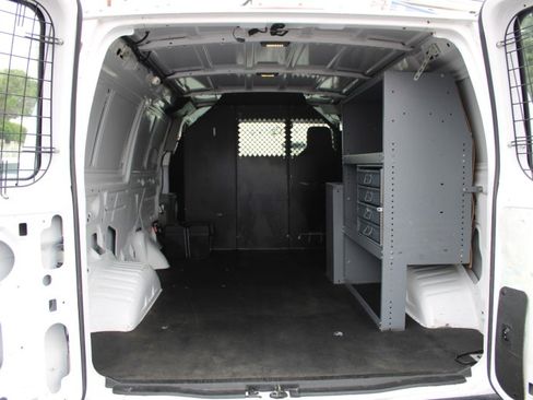 Used 2013 Ford E-150 and Econoline 150 w/ PWR Group image 16