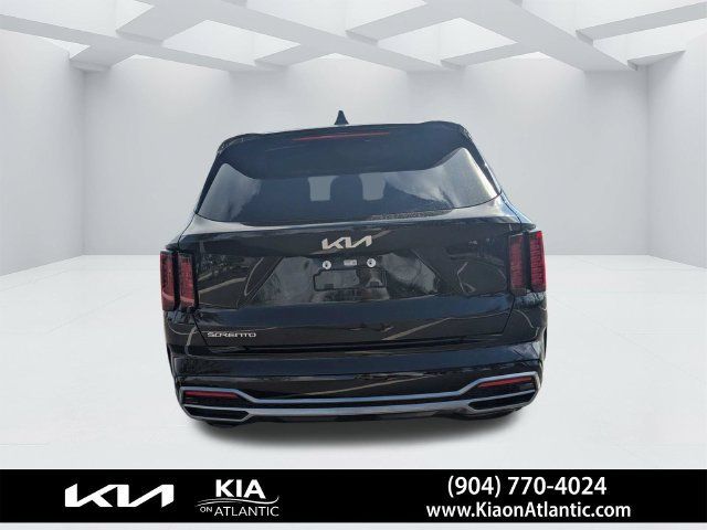 Used 2023 Kia Sorento S FWD image 4