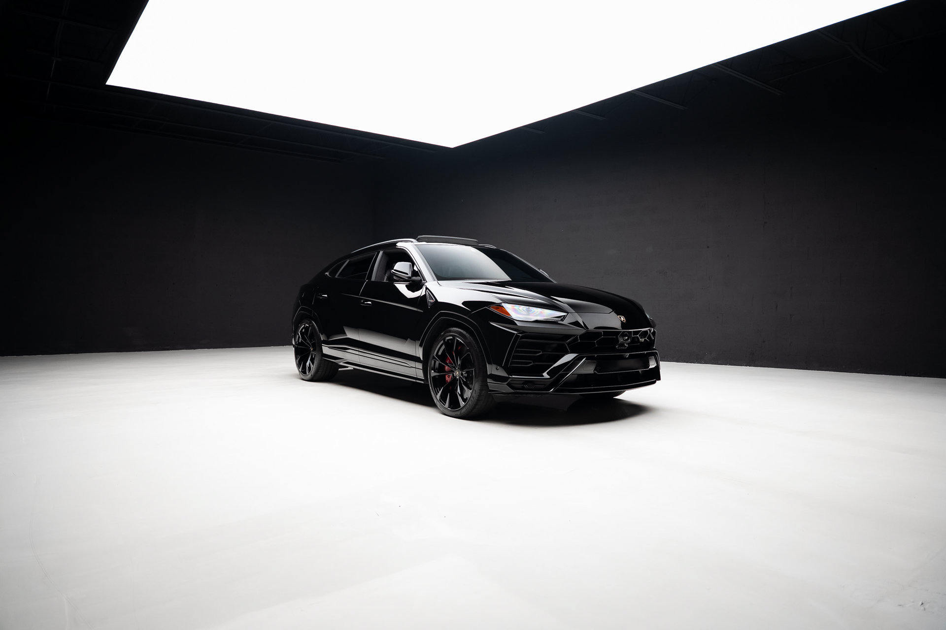 Used 2019 Lamborghini Urus AWD/4WD image 85