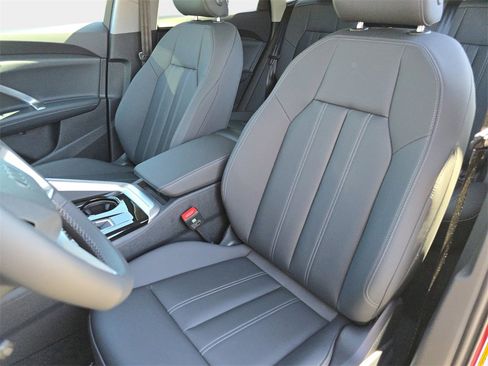 New 2025 Audi Q5 Premium image 15