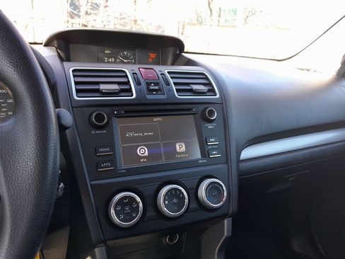 Used 2017 Subaru Forester 2.5i image 22