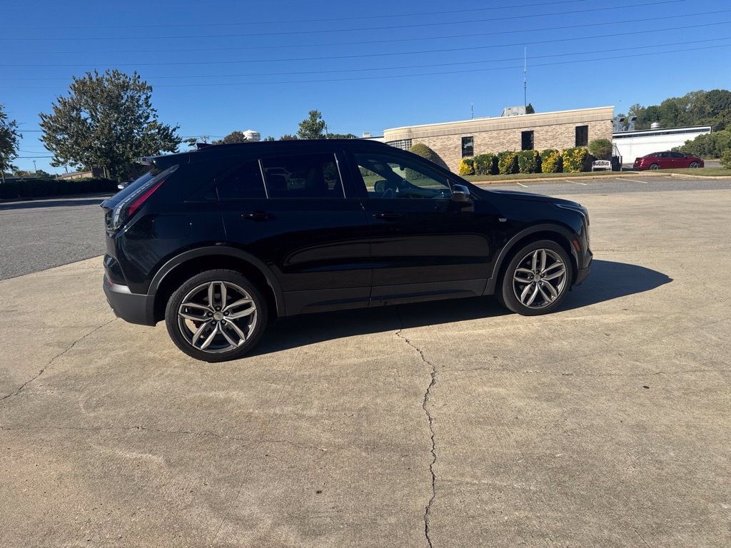 Used 2021 Cadillac XT4 Sport AWD/4WD image 8