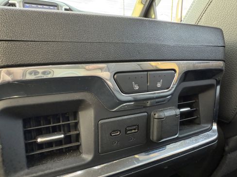 Used 2021 GMC Sierra 2500 Denali w/ Denali Ultimate Package image 29