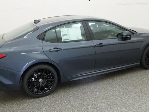 New 2026 Toyota Camry SE FWD image 10