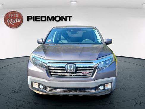Used 2020 Honda Ridgeline Sport image 3