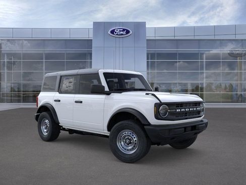 New 2026 Ford Bronco 4-Door image 7