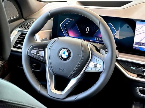 New 2026 BMW X5 sDrive40i w/ Climate Comfort Package image 21