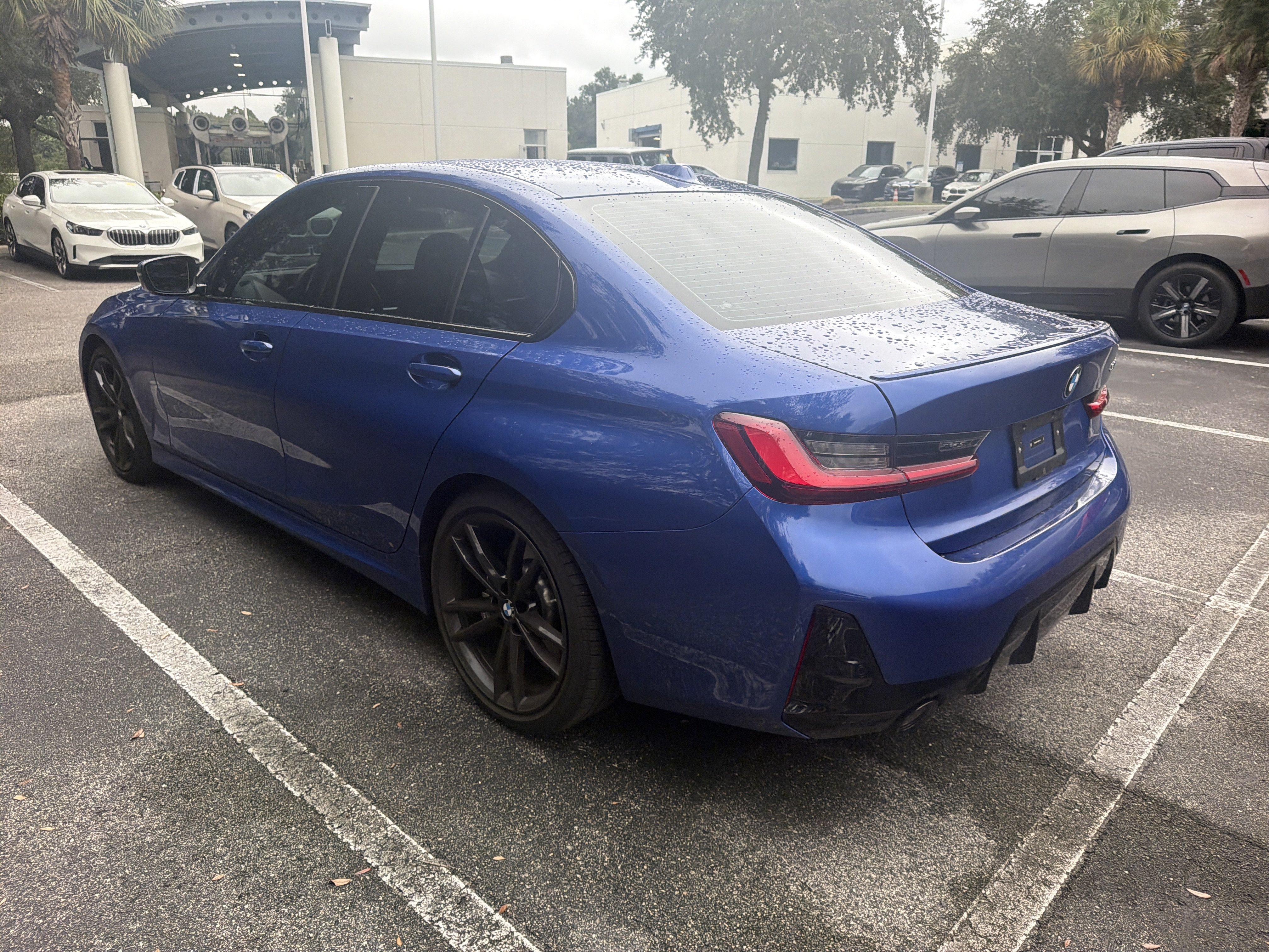 Certified 2024 BMW 330i Sedan w/ M Sport Package RWD image 3