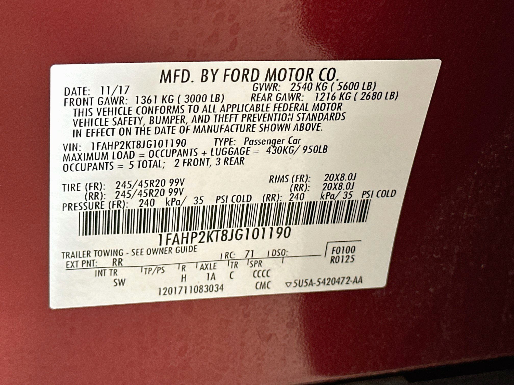 Used 2018 Ford Taurus SHO AWD/4WD image 12