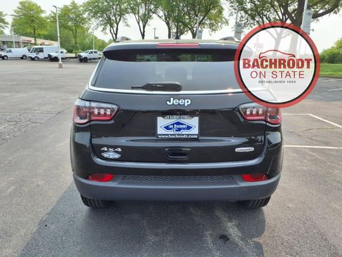 Used 2021 Jeep Compass Latitude image 6