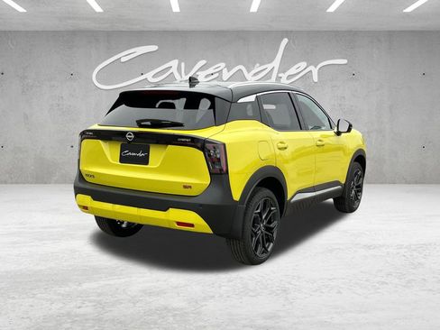 New 2026 Nissan Kicks SR image 16