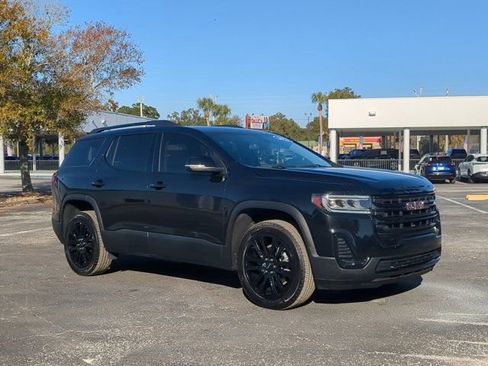 Used 2023 GMC Acadia SLE w/ Driver Convenience Package image 2