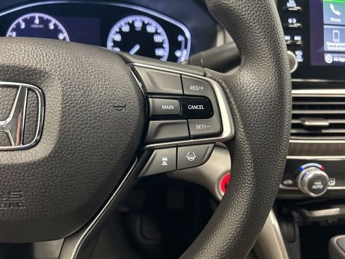 Used 2019 Honda Accord EX image 25