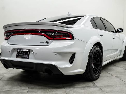Used 2023 Dodge Charger SRT Hellcat RWD image 12