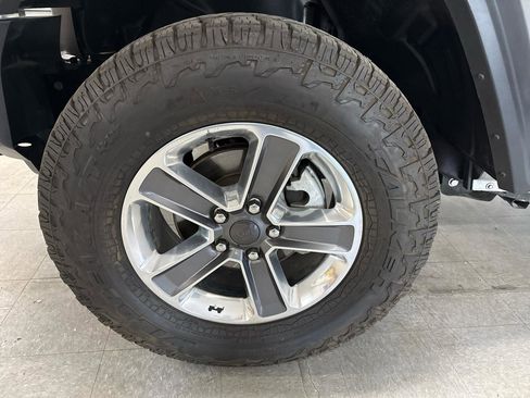 Used 2018 Jeep Wrangler Unlimited Sport S image 67