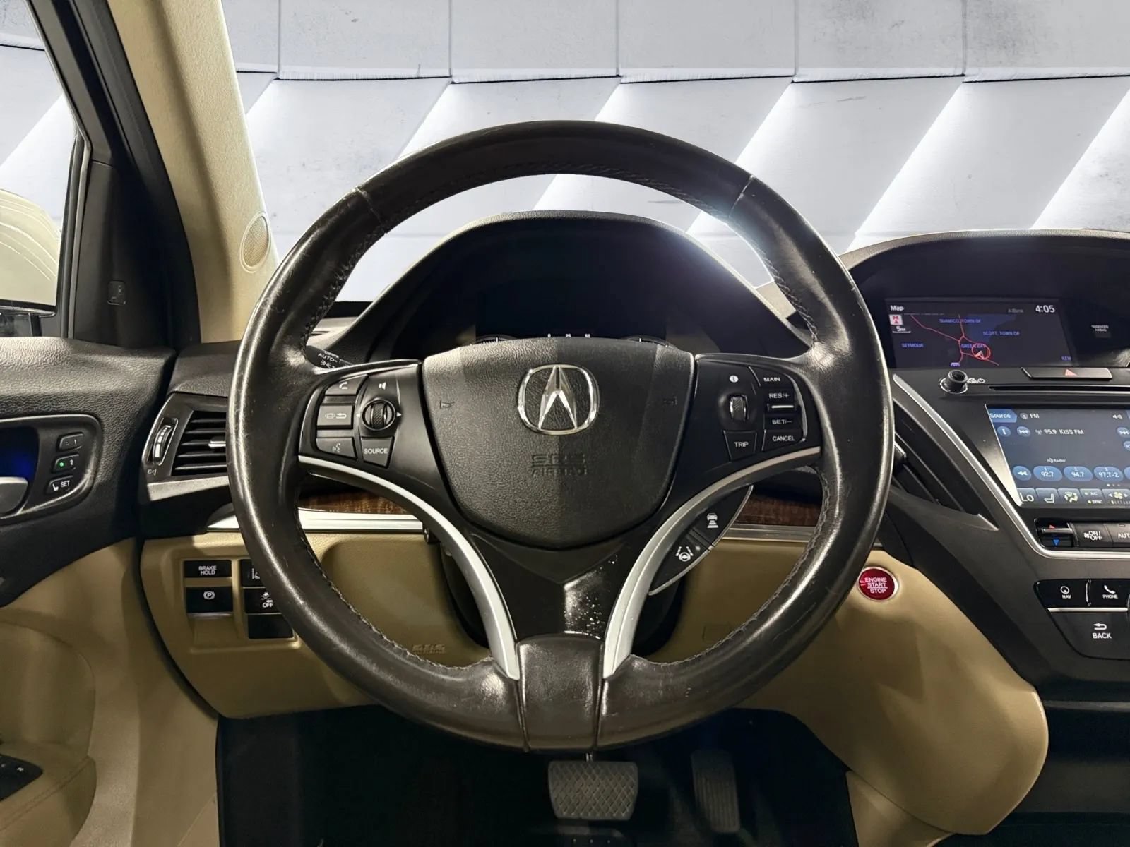 Used 2018 Acura MDX w/ Technology Package AWD/4WD image 21