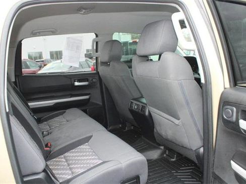 Certified 2019 Toyota Tundra SR5 image 10