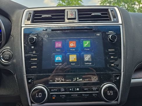 Used 2018 Subaru Outback 2.5i Limited w/ Popular Package #2 AWD/4WD image 20