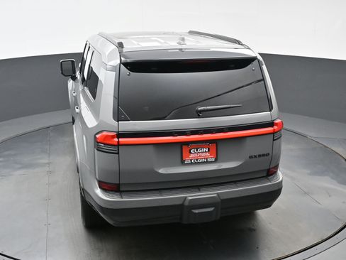 Used 2025 Lexus GX 550 w/ Accessory Package (2T) AWD/4WD image 38