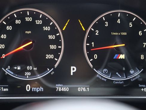 Used 2018 BMW X6 M w/ Executive Package image 20