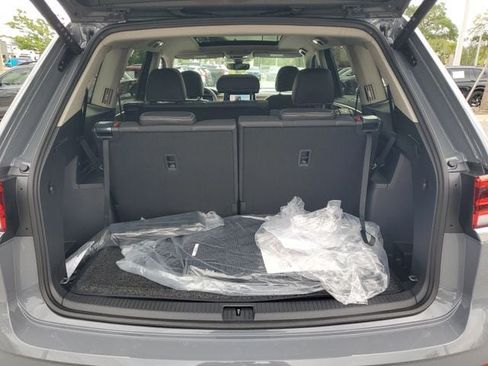 New 2026 Volkswagen Atlas SE FWD image 7