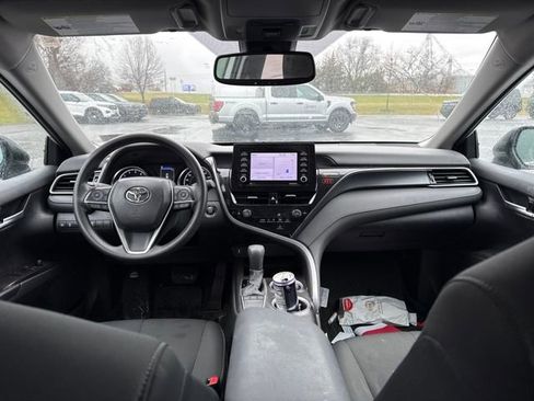 Used 2023 Toyota Camry LE w/ Convenience Package image 18