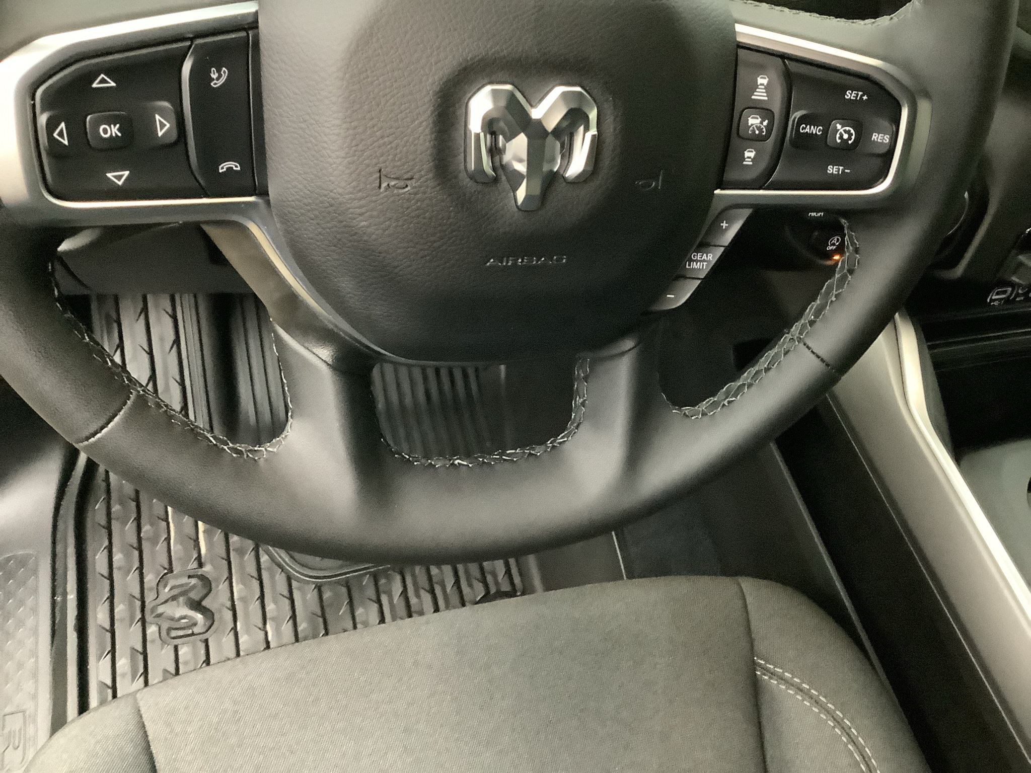 New 2026 RAM 1500 Big Horn w/ Night Edition AWD/4WD image 14
